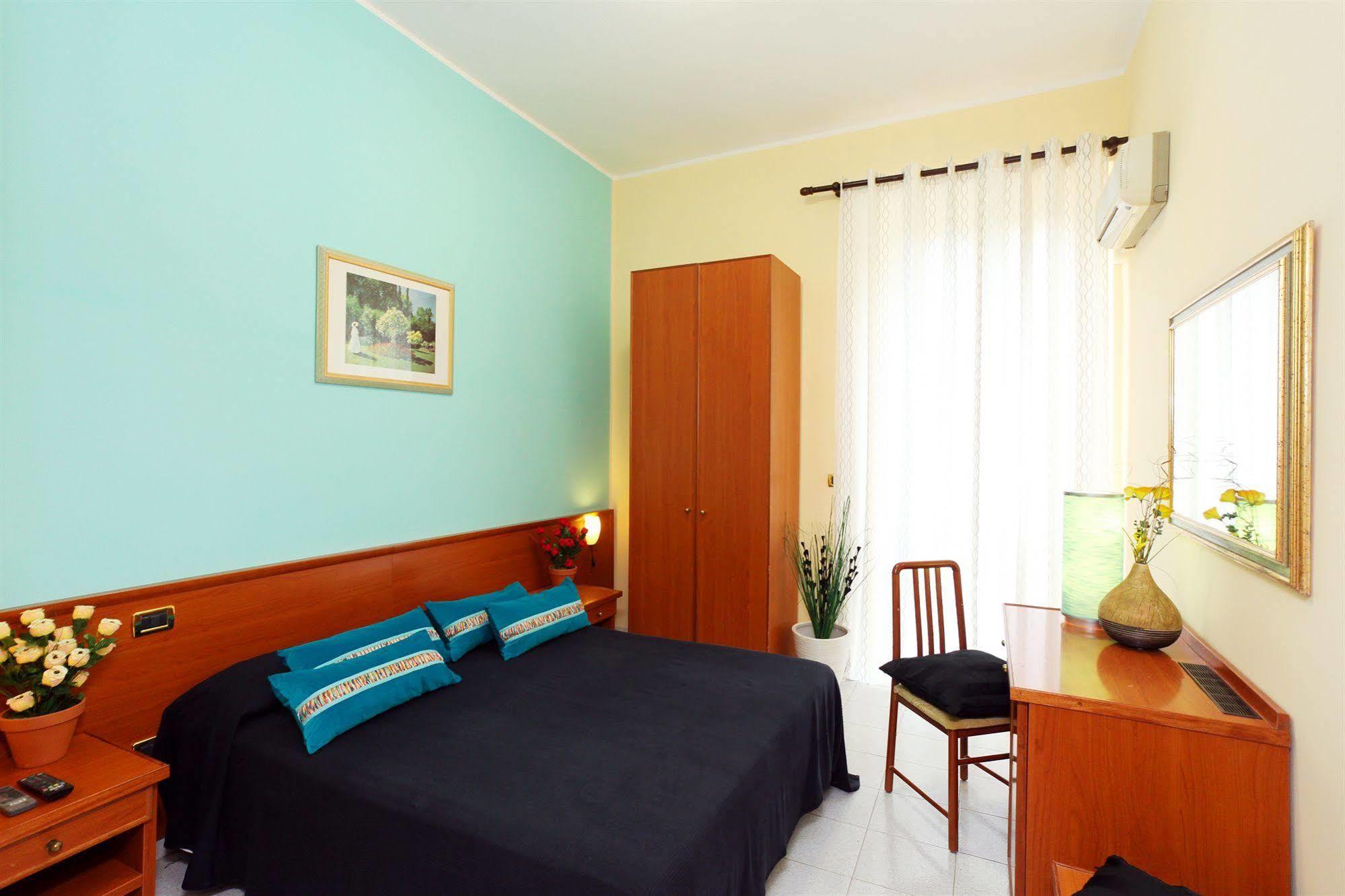 Hotel Pisa روما المظهر الخارجي الصورة